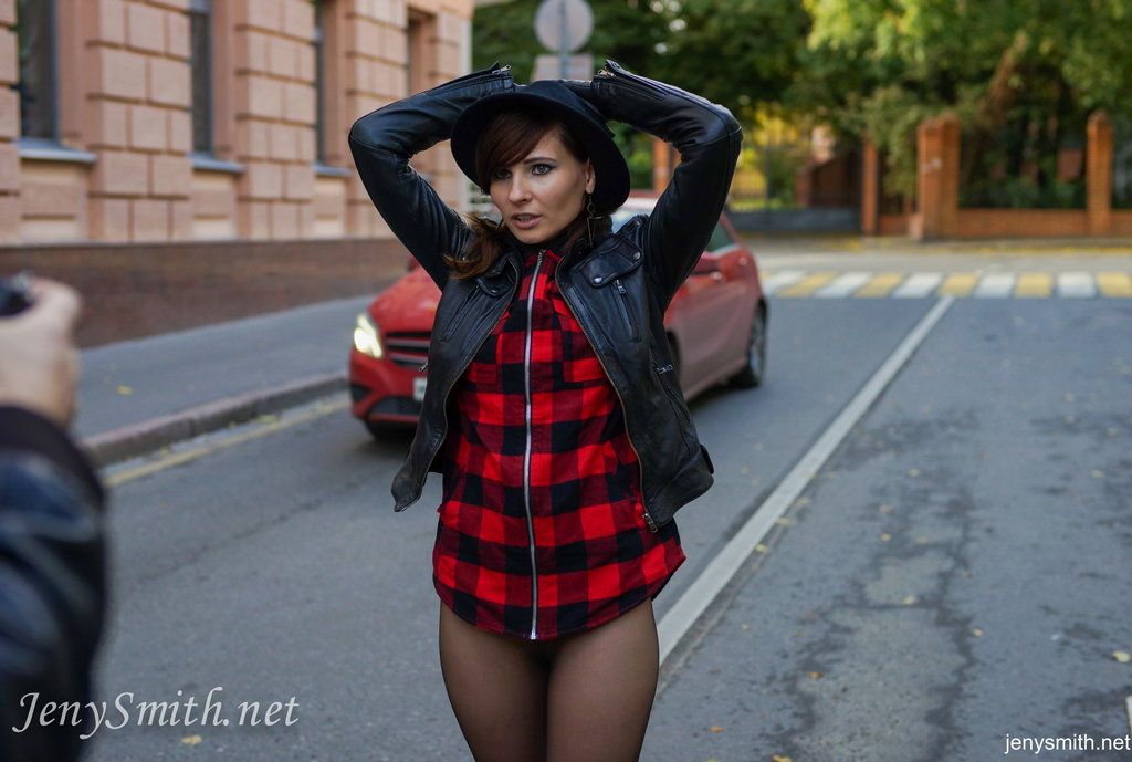 large jenysmith image