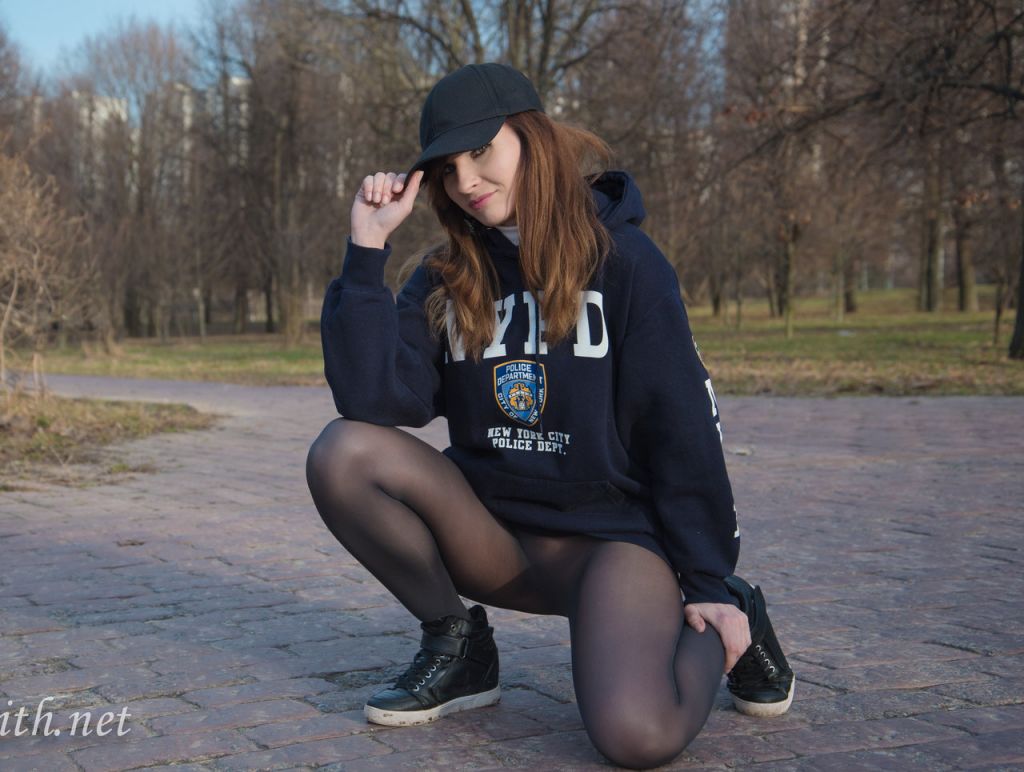 large jenysmith image