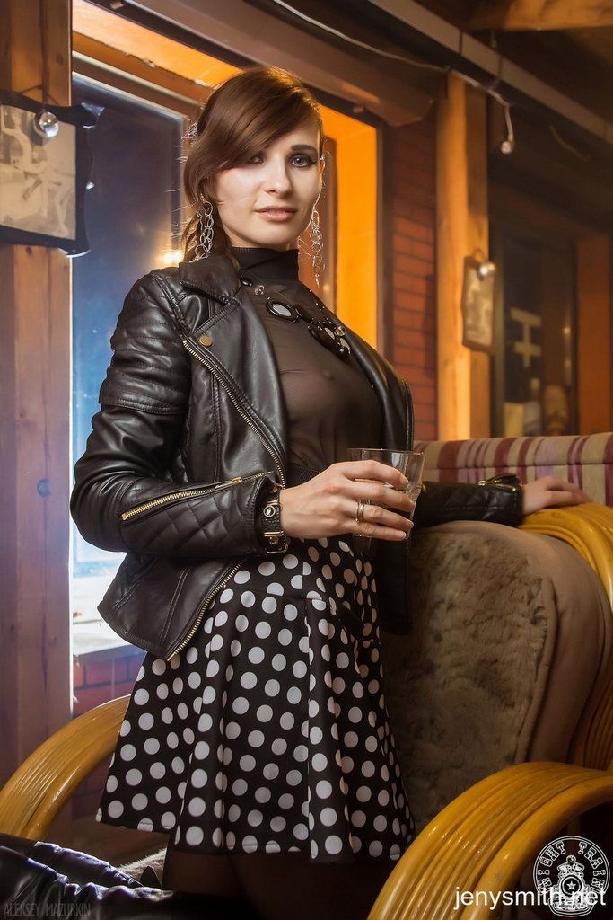 large jenysmith image