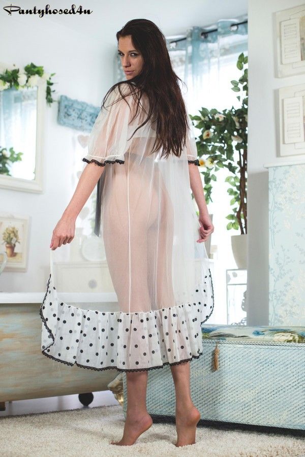 large pantyhosed4u image